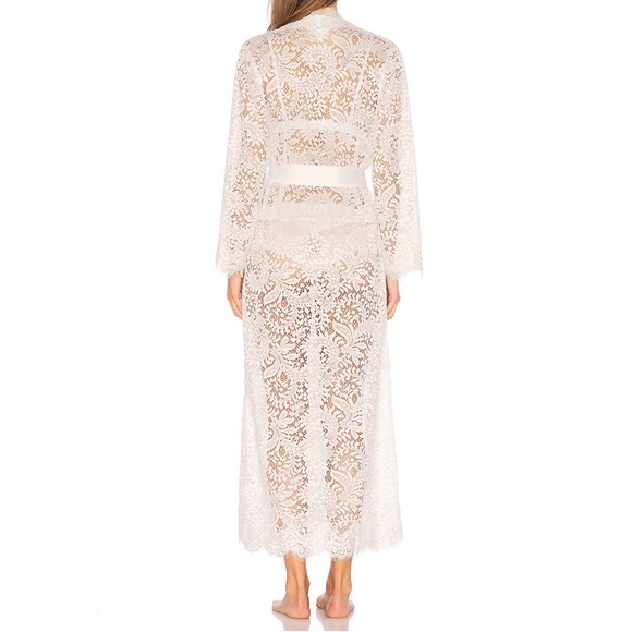 ISO! Anemone Robe - Picture 7 of 12